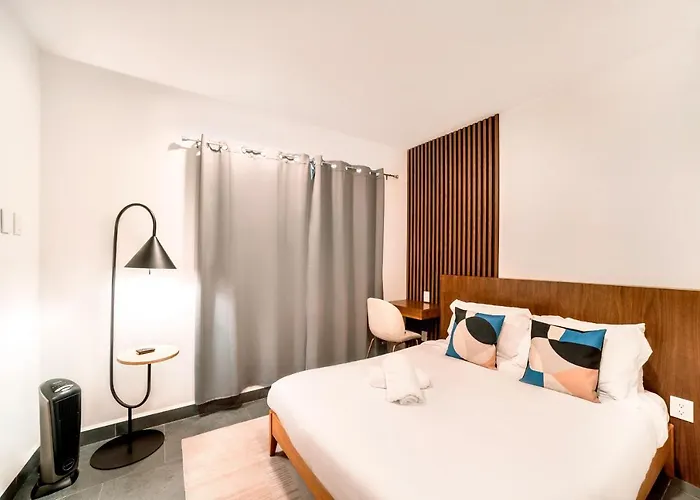 Apartment Tn-colonia Roma Ideal 4 Personas, Con 2 Recamaras Y Cerca De Todo! Mexico City